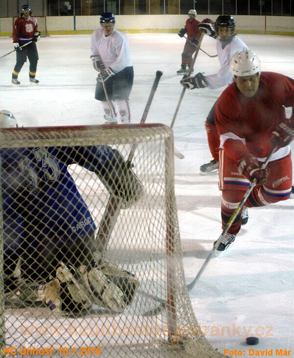 hokej_12_20100110mar.jpg